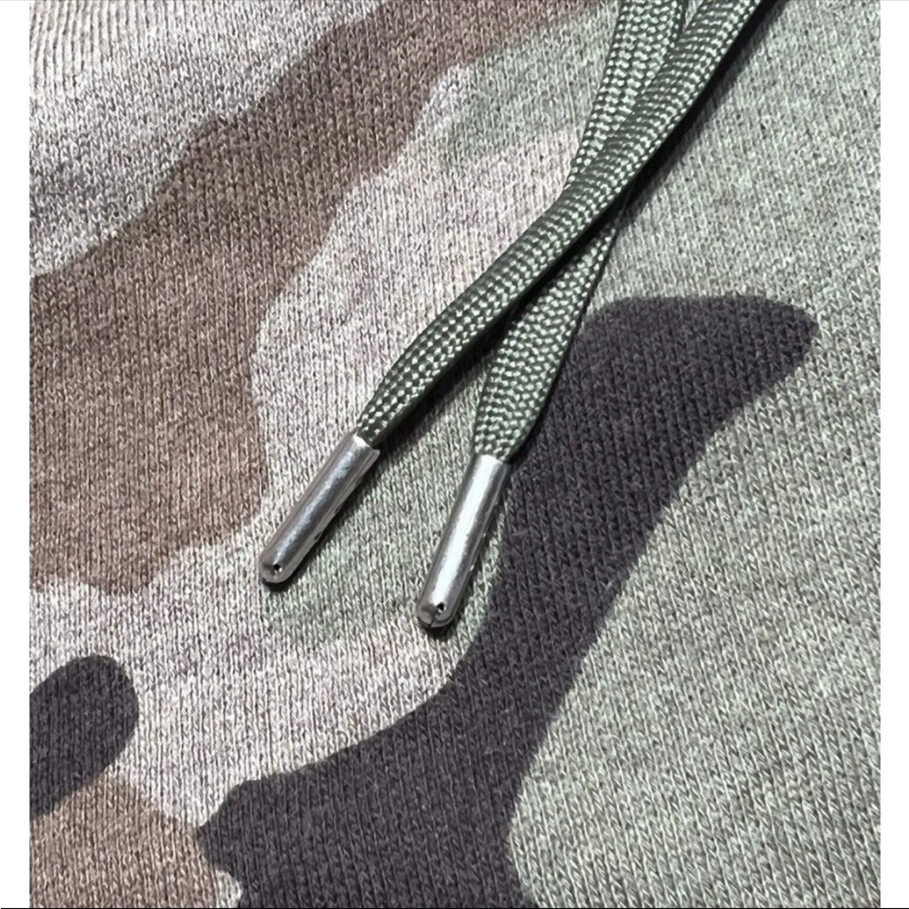 Polo Ralph Lauren CAMOUFLAGE Hoodie - Women's size MEDIUM - Picture 7 of 11